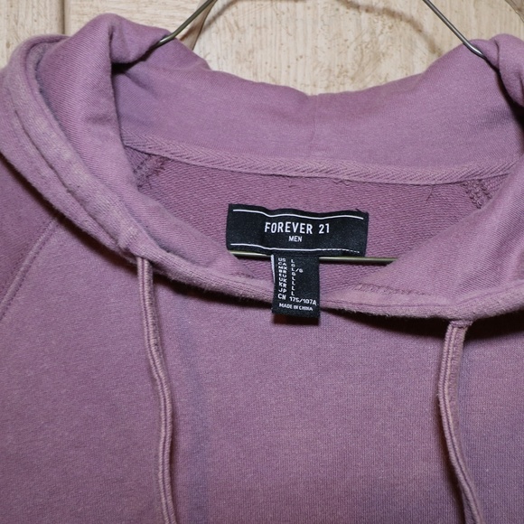 NWOT Sweatshirt - Picture 2 of 6